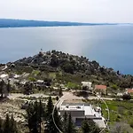 Villa Bamm With Heated 36sqm Pool, 5 En-suite Bedrooms And Panoramic Sea Views