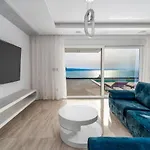 Villa Bamm With Heated 36sqm Pool, 5 En-suite Bedrooms And Panoramic Sea Views