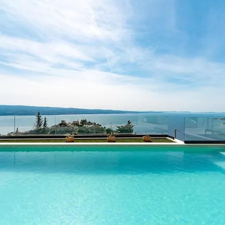 Bamm With Heated 36sqm Pool, 5 En-suite Bedrooms And Panoramic Sea Views Villa Tice