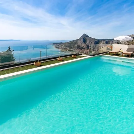 Bamm With Heated 36sqm Pool, 5 En-suite Bedrooms And Panoramic Sea Views